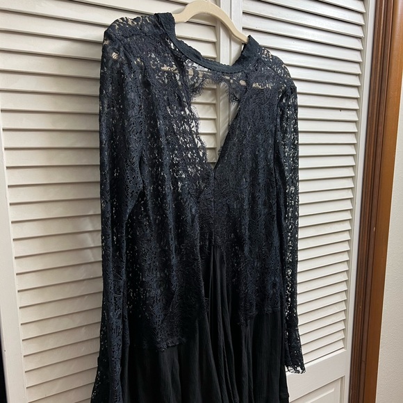 Free People Tops - Free people lace tunic